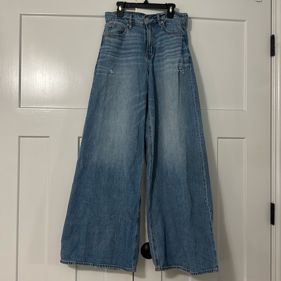 American Eagle jeans! - Picture 1 of 8